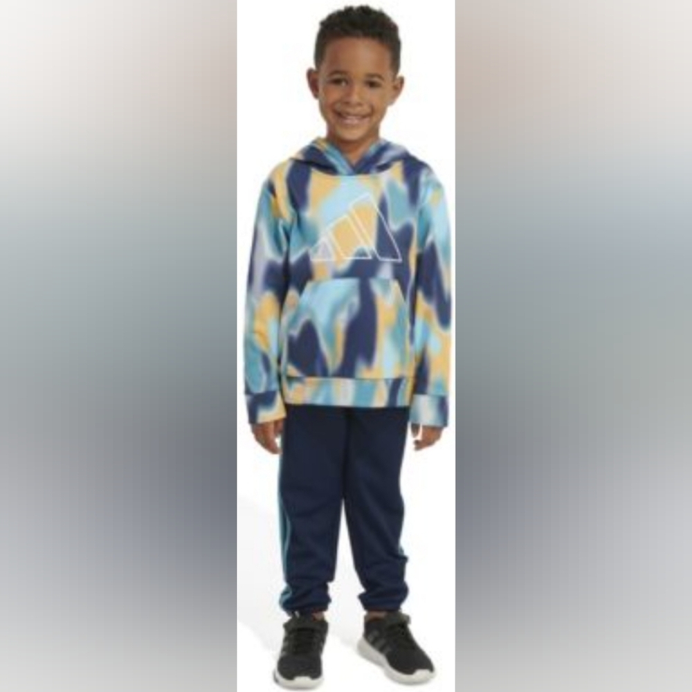 Adidas 2T Toddler 2-piece sporty set New with Tags
